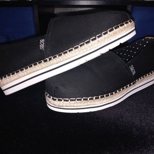 BOBS by Skechers Black Platforms Size 8w